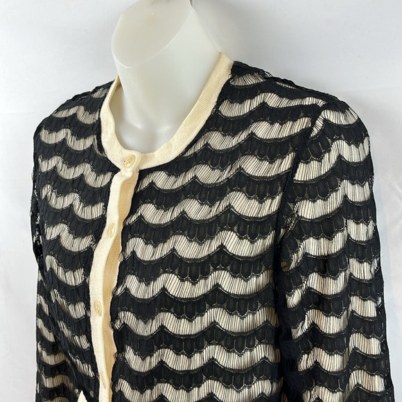 Trina Turk Eyelash Lace Overlay Black Cream Merino Wool Cardigan‎ Sweater Size P - Picture 4 of 9